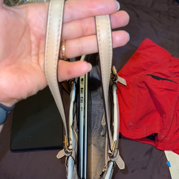 White Michael Kors bag - Picture 3 of 7